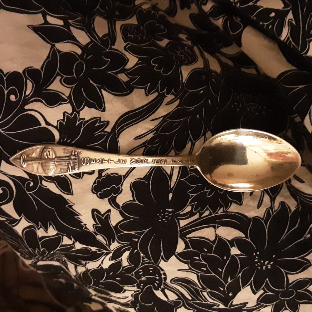 Vintage Seattle world's fair collectors small spoon sterling silver
